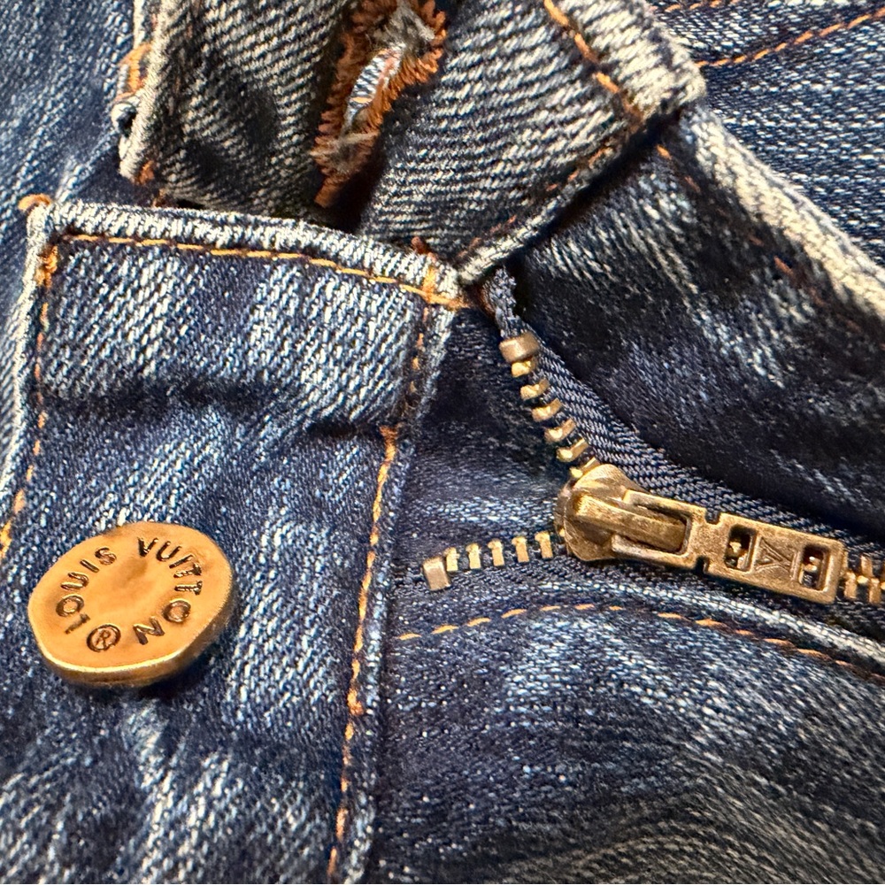 Louis Vuitton SS23 Wavy Jeans - Like New - Picture 3 of 9
